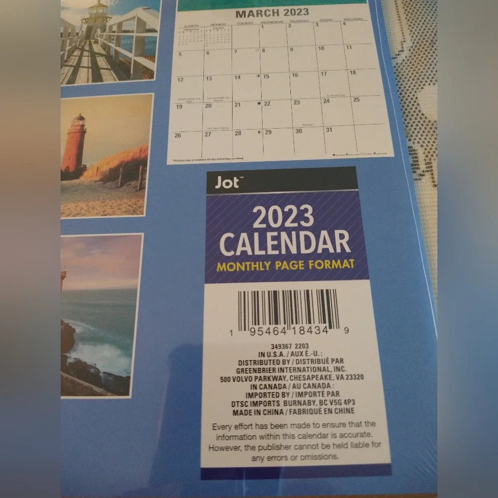 Bundle of 2 Calendars 2023 Light Houses, wall & desk
